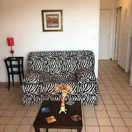Studio Proche Mer * Fréjus